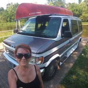 Meet your Posher, Denise